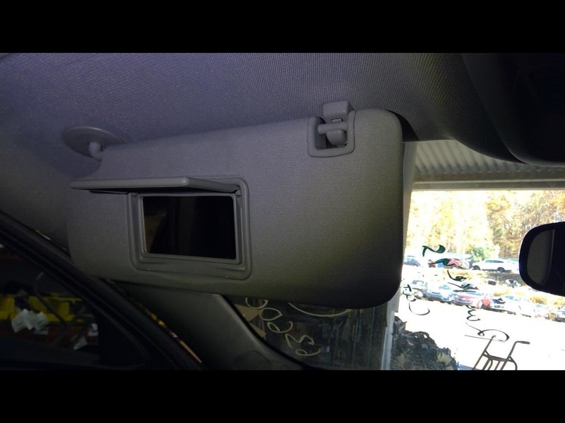 Driver Left Sun Visor Without Illuminated Fits 16-23 MALIBU 1479460