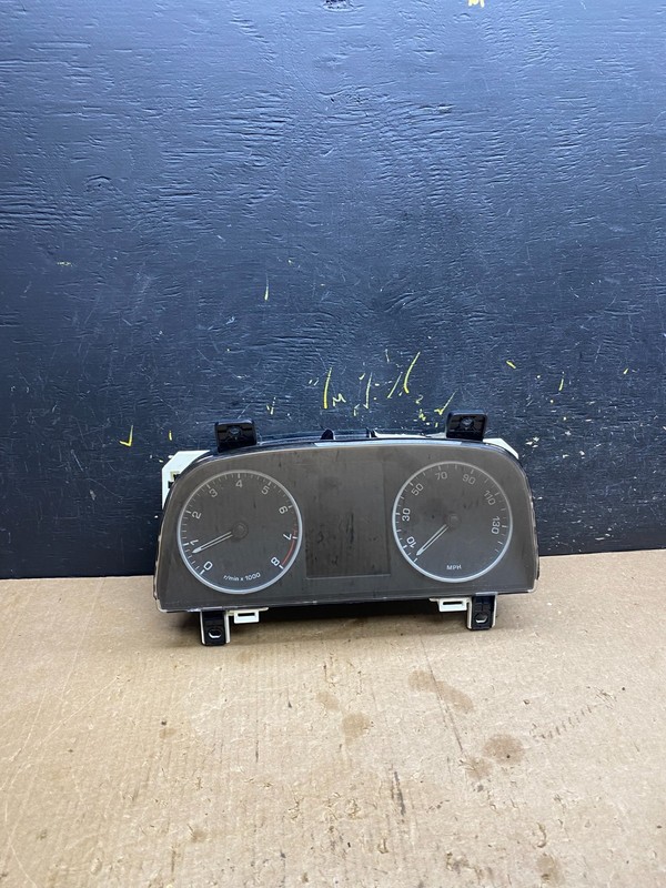 2010 2011 2012 Land Rover Range Rover Speedometer Cluster Gauge Oem z4604 DG