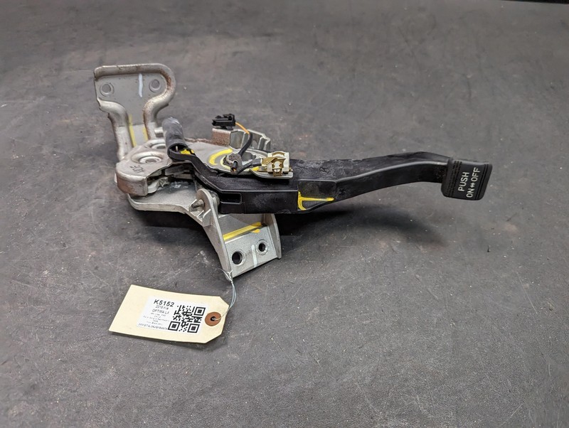 Emergency Parking Brake Pedal 2018 Kia Optima 59710-C1000 2017 2019 2020