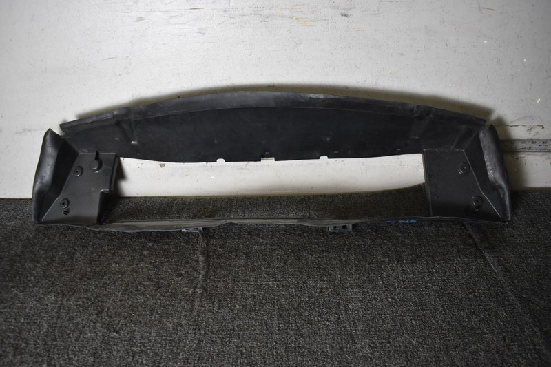 2021 Land Rover Range Rover 5 Radiator deflector
