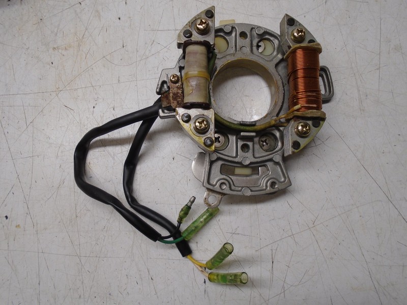 WA6a Nissan Tohatsu 8 Hp Outboard Coil Plate Assembly3132-06103-2