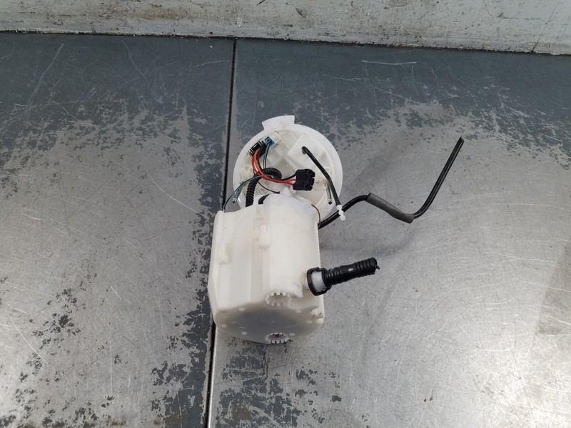 2020 Mercedes AMG C 63 Fuel Pump / Sending Unit #2454 A10