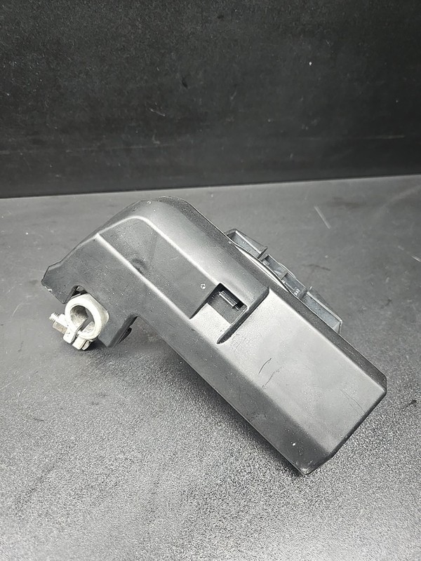 08-18 AUDI 8T A6 S6 A5 S5 RS5 A4 QUATTRO POSITIVE FUSE BATTERY CONNECTOR OEM