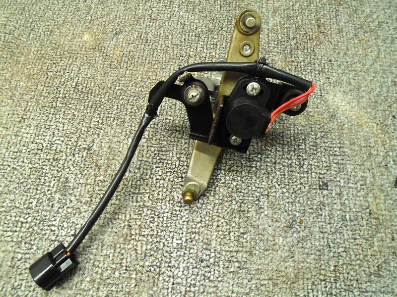 THROTTLE SENSOR W BRACKET 61A-85885-00-00 67F-83635-00-00 YAMAHA F75 HP MOTOR
