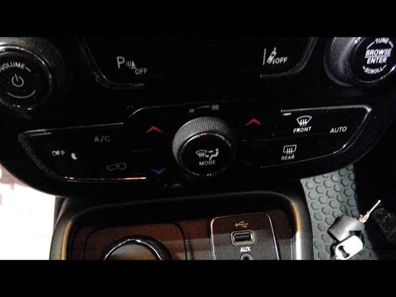 Radio And Temperature Control Panel AC With Dual Zone Control Fits 17-18 COMPASS