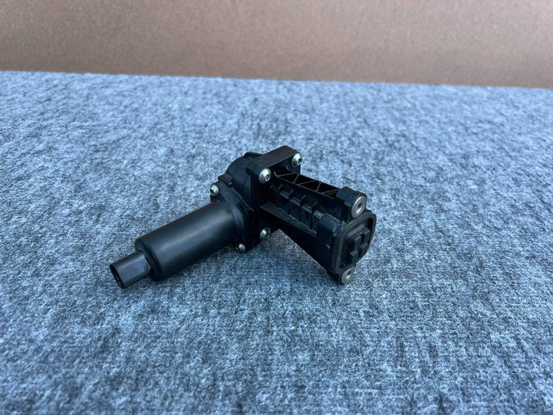 FORD MUSTANG MACH-E 2021-2026 OEM REAR RIGHT DOOR LATCH LOCK ACTUATOR MOTOR