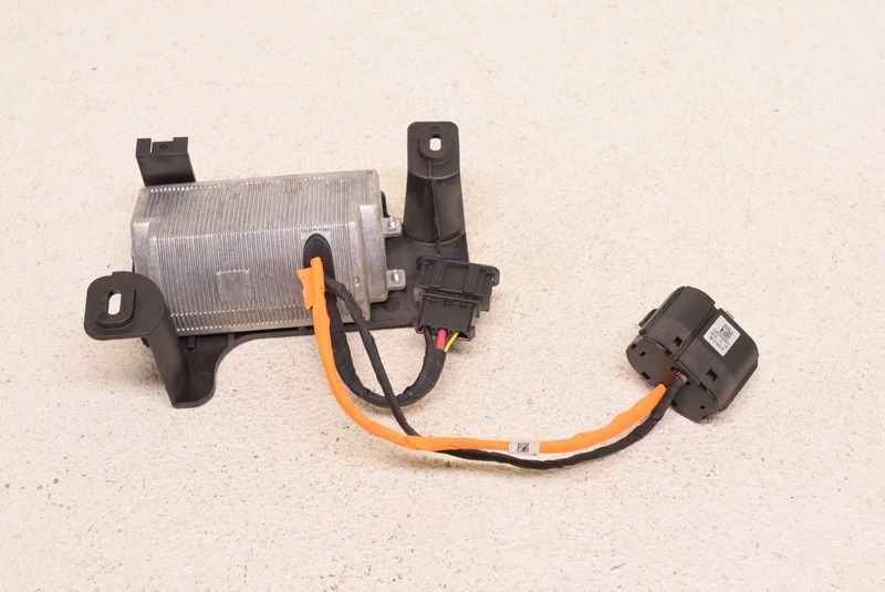 MK7 VW Golf Alltrack Power Inverter Outlet Sportwagen Genuine Oem 2015-2019