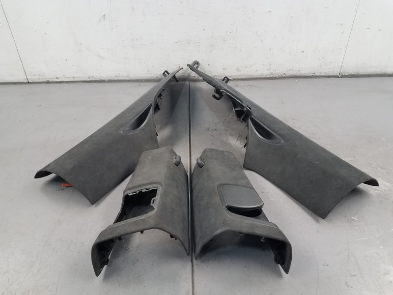 2015 Porsche 911 Turbo S 991 Alcantara B / C Pillar Trim Panels #0222 LL6