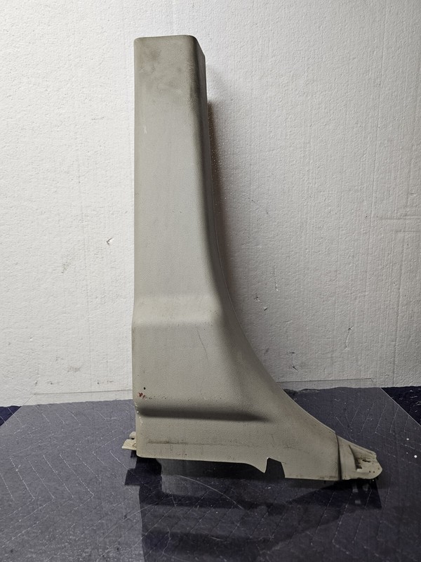 2011 DODGE GRAND CARAVAN FRONT LEFT DRIVER SIDE B PILLAR COVER TRIM PANEL OEM+
