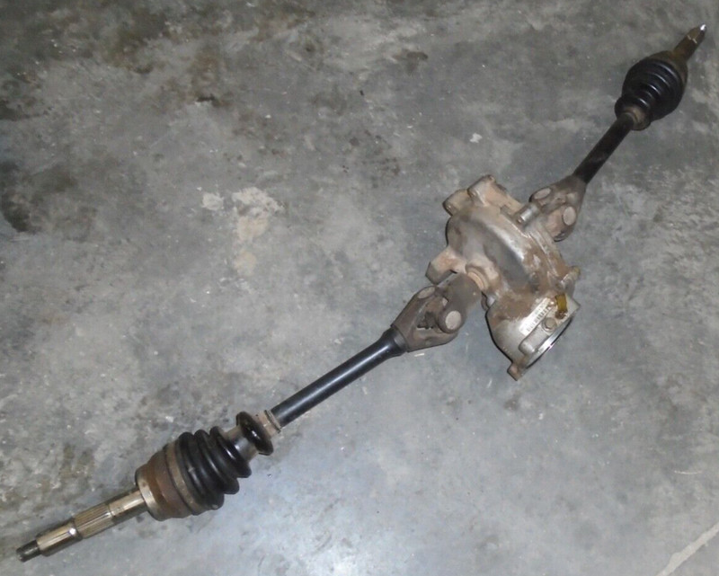 2001 Polaris Magnum 350 ATV 4x4 Front Differential Axle CV Shaft Drive 2000 1999