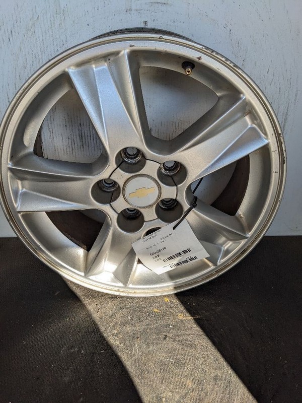 Wheel 16x6-1/2 Aluminum 5 Spoke Silver Opt PY0 Fits 04-06 MALIBU 1178935