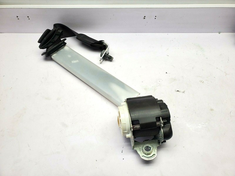 2016-2021 CHEVROLET CAMARO CONVERTIBLE REAR LEFT OR RIGHT SEAT BELT RETRACTOR