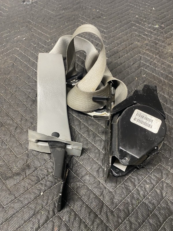 Front Left Seat Belt 2014 Ford E250 VAN