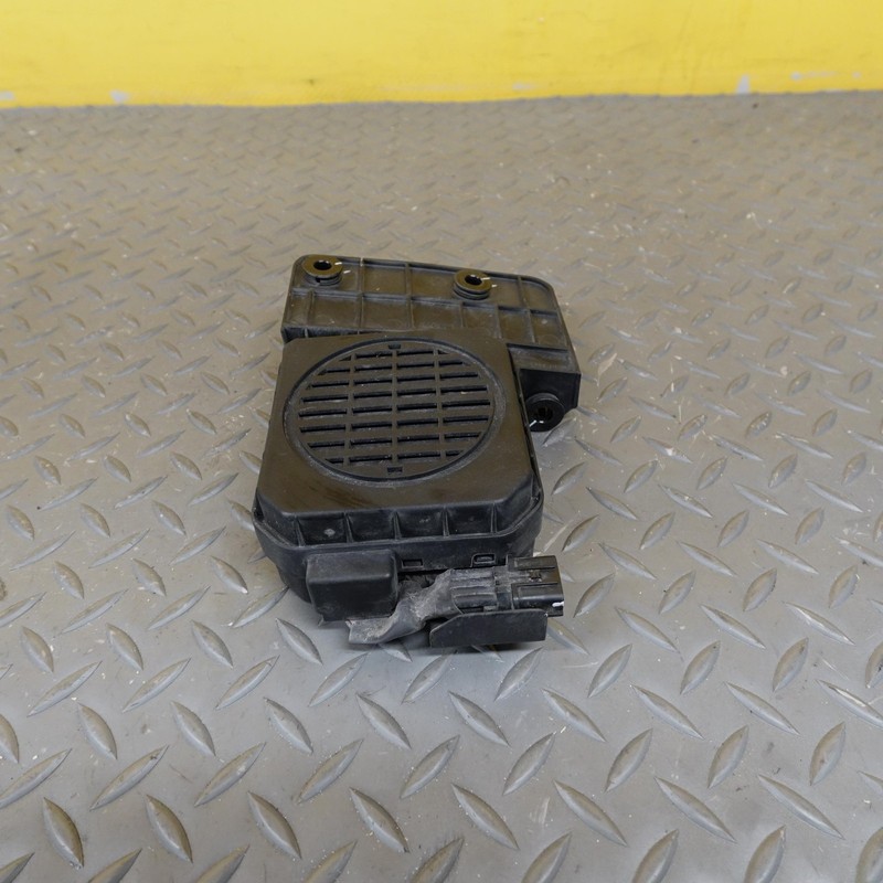 2024-2025 HYUNDAI SANTA FE EXTERIOR REVERSE SPEAKER MODULE OEM 96390HB050