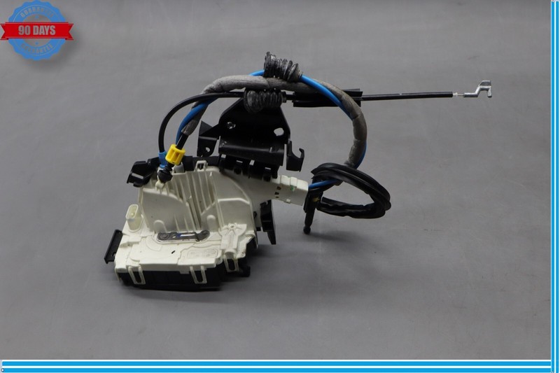 08-14 Mercedes W204 C350 C250 C300 Rear Right Side Door Lock Latch Actuator Oem