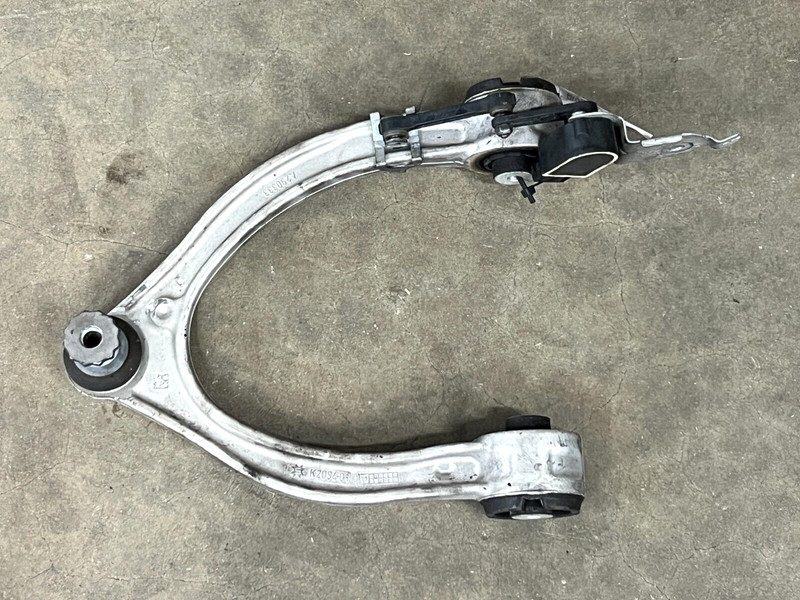 ⭐19-23 MERCEDES AMG GT43 GT53 GT63 X290 FRONT RIGHT UPPER CONTROL ARM LOT2434