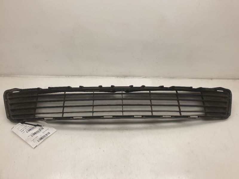 12-14 TOYOTA PRIUS C TWO LOWER CENTER GRILLE