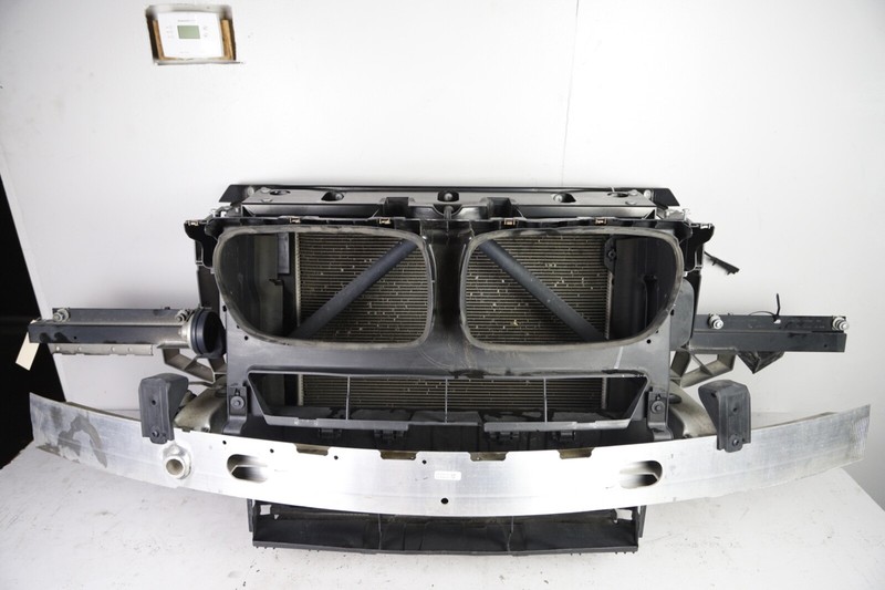 2011-2017 BMW F25 X3 FRONT RADIATOR CORE SUPPORT CLIP CONDENSER FAN ASSEMBLY OEM