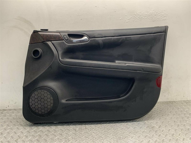 2016 CHEVROLET IMPALA PASSENGER FRONT DOOR PANEL OEM