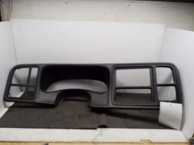 SILVRDO25 2005 Dash Bezel 722386