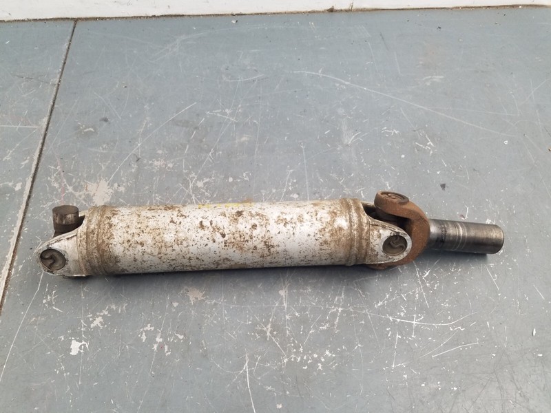 2001 Dodge Viper RT/10 Gen 2 Driveshaft #2815 L6