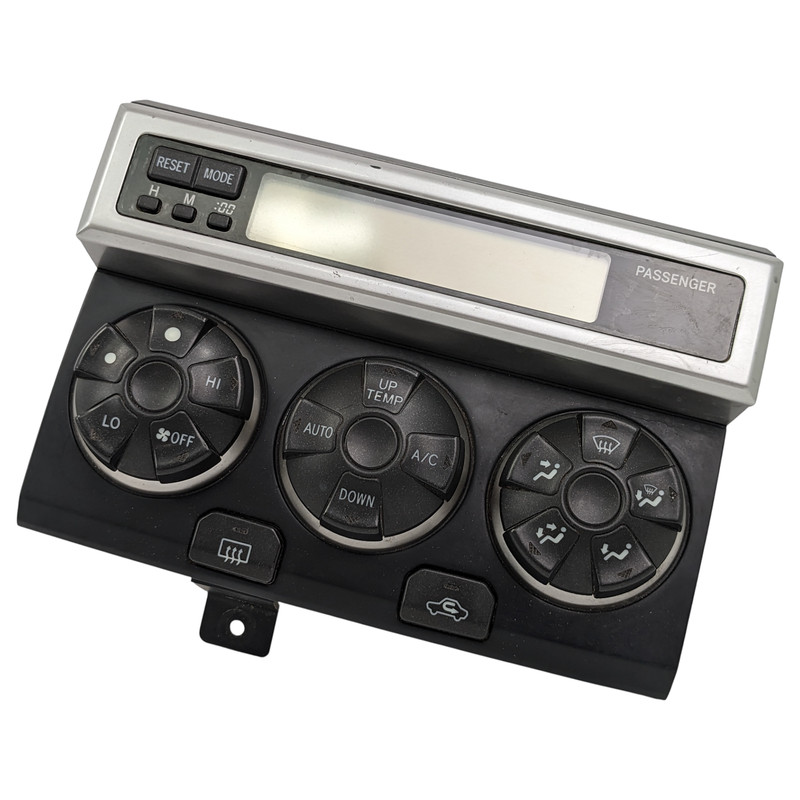2003-2005 Toyota 4Runner AC Heater Climate Control Temp Panel From an SR5 OEM