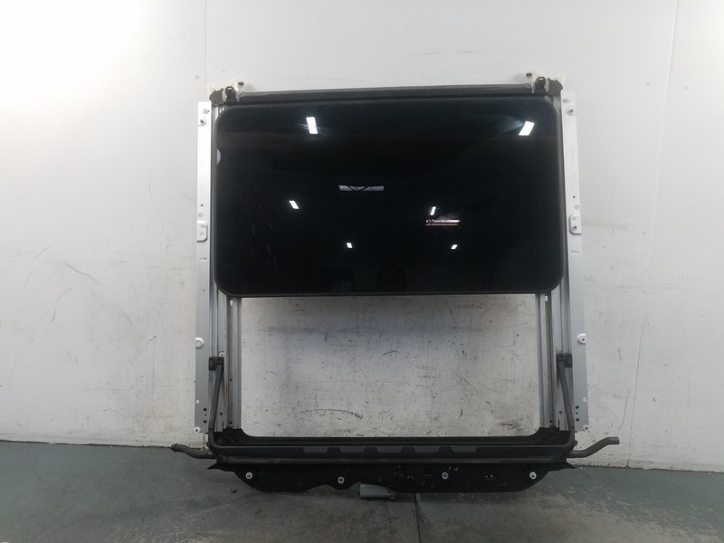 2016 Mercedes AMG E 63 S SunroofAssembly #8042 G1