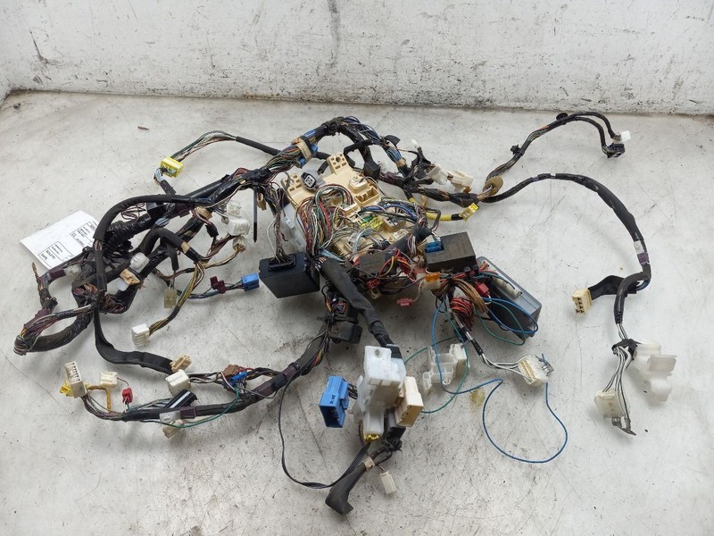 03 TOYOTA ECHO DASH WIRE HARNESS 1.5L