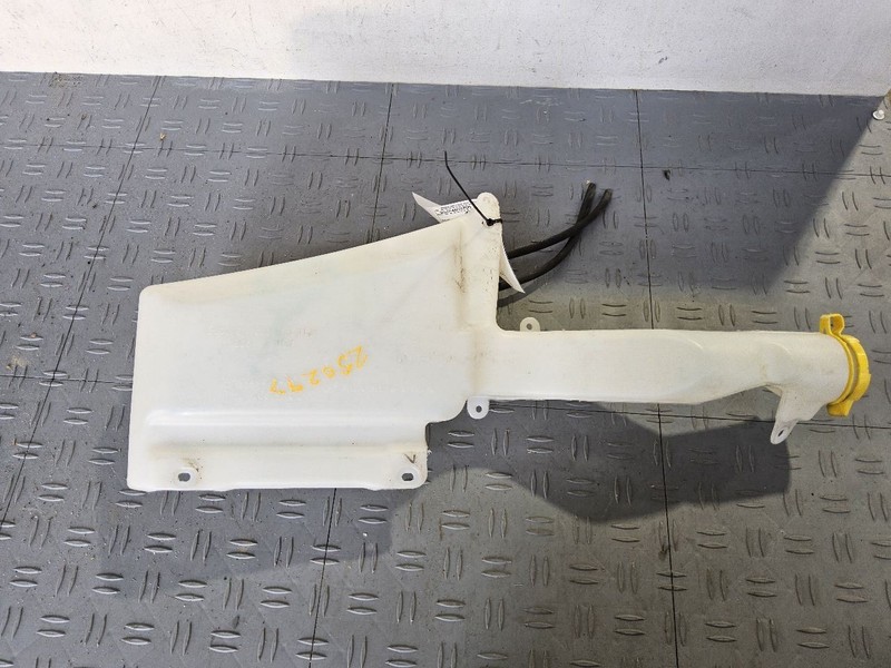 Wash Reservoir Fits 19-23 CHEROKEE 3433061