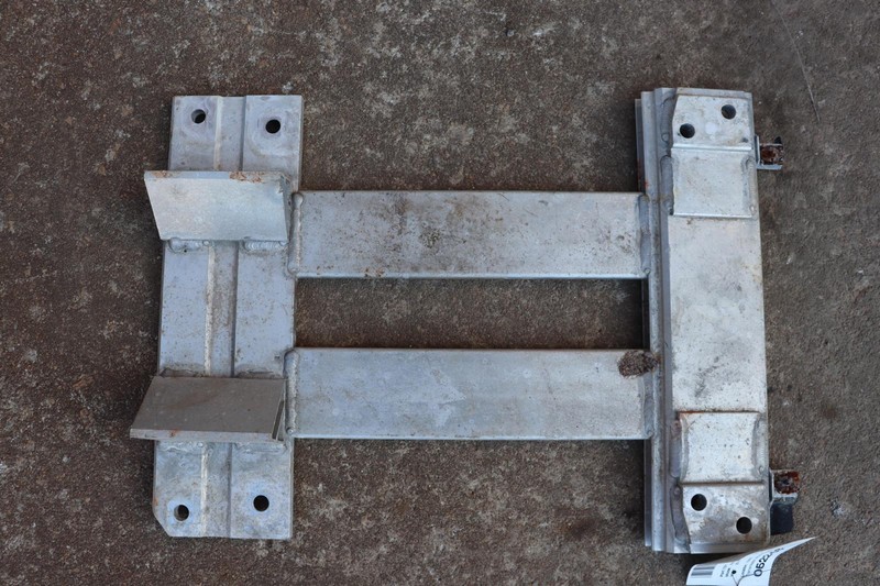 2010-2016 PORSCHE PANAMERA 4.8L AT TRANSMISSION CROSSMEMBER BRACE BRACKET OEM