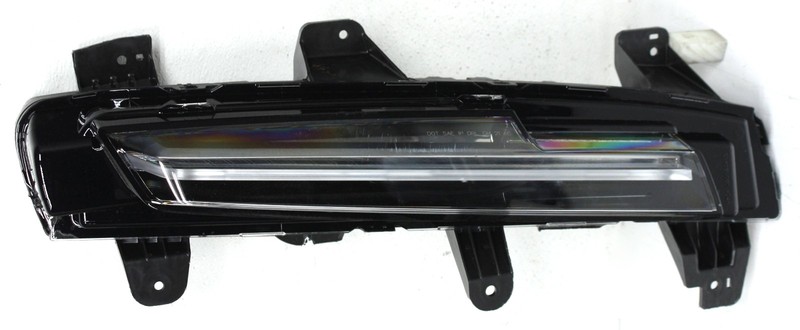 OEM Left Driver Side LED Fog Lamp For Cadillac Escalade, ESV 85117442