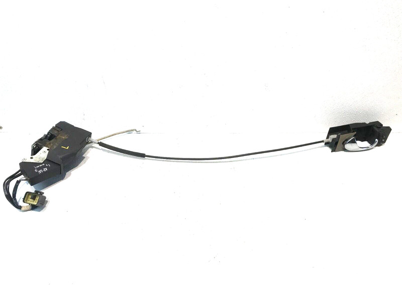 97-06 Jaguar X100 XKR Left Driver Side Door Lock Latch Actuator Handle Cable OEM