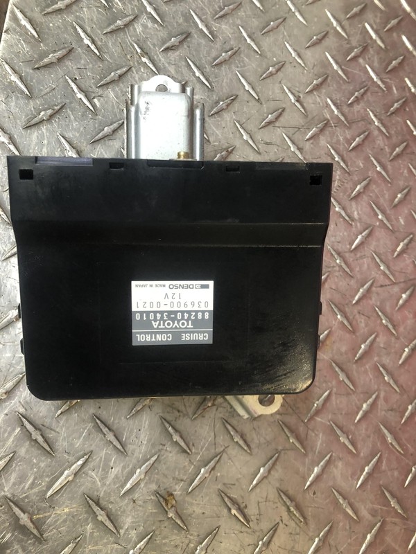 1993-1994 Toyota T100 Cruise Control Module 88240-34010