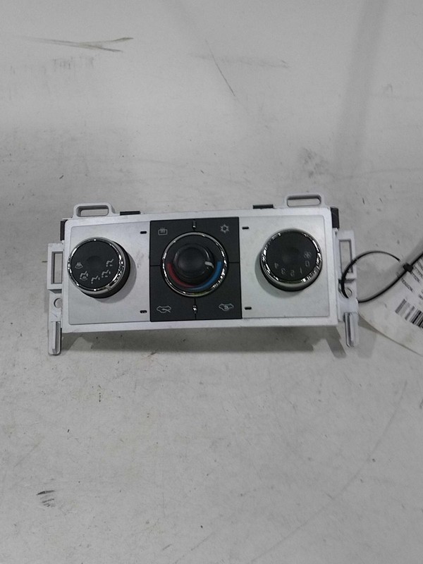 Used A/C Selector Switch fits: 2009 Chevrolet Malibu manual temperature control