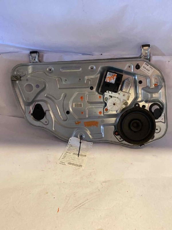 Front Door Regulator VOLVO 40 SERIES Left 04 05 06 07 08 09 10 11