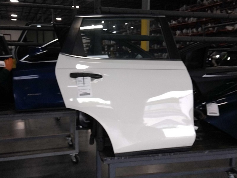 2018 Nissan Rogue Rear Right Door White Used OEM 627880 Scuffed 81K Miles