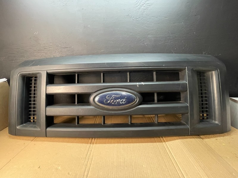 2008 to 2014 Ford Econoline E150 E250 Front Upper Black Grill Grille AC5336 DG