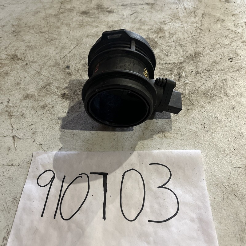 97-04 Mercedes E320 CLK320 SLK320 MAF Mass Air Flow Sensor Meter Assembly OEM