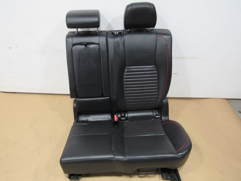 15-19 Land Rover Discovery Sport 2018 Rear Left Driver Seat Cushion Assembly ;