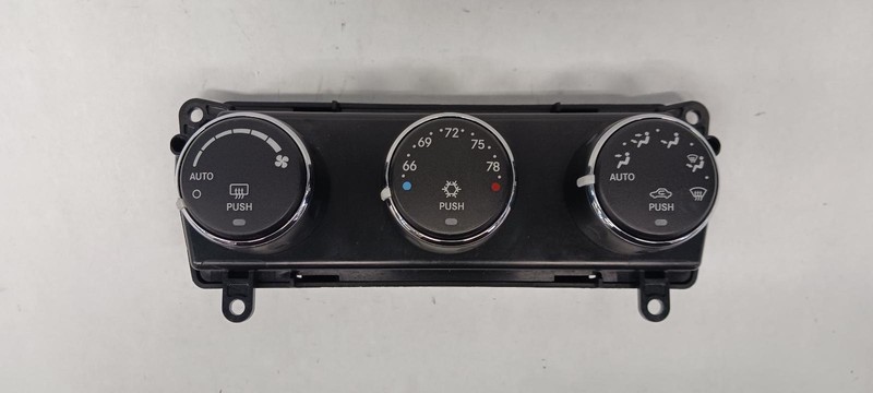 2007 CHRYSLER SEBRING Heat AC Controller automatic control 05058269AD OEM 07