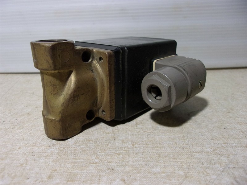 Burkert 243-A Solenoid Valve 0-10 bar *FREE SHIPPING*