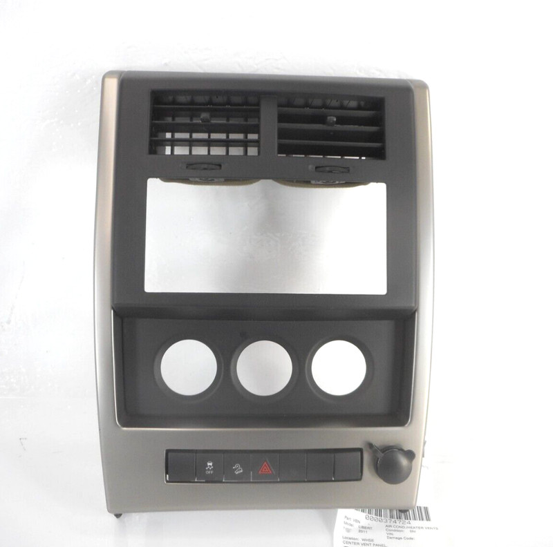11 Jeep Liberty Center Dashboard Radio Climate Trim Surround Bezel W/ Vents OEM