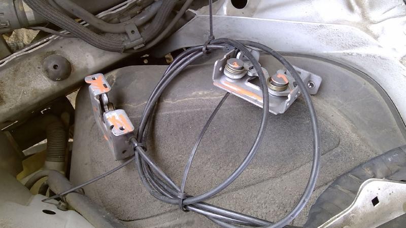Hood Latch BMW 550I 07 08 09 10