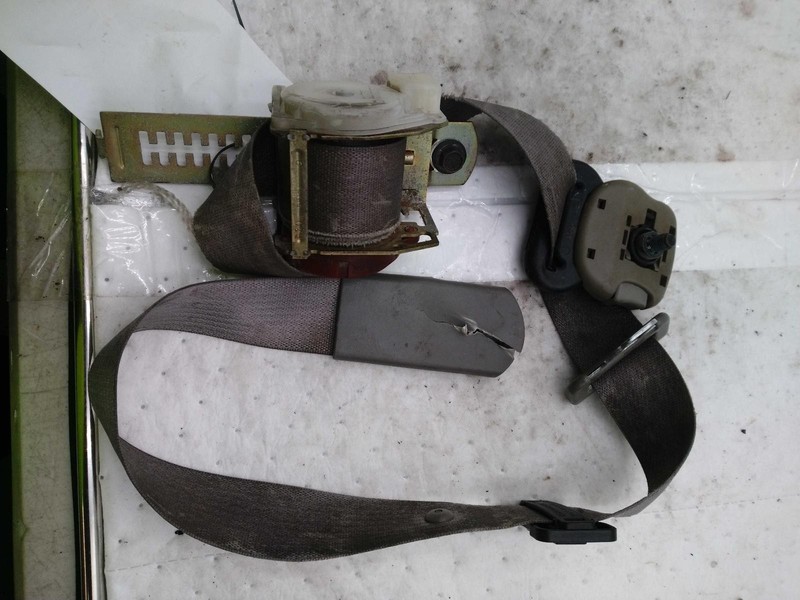 2003 Chevrolet Malibu OEM Silver Seat Belt 88949698 Used 255K Miles