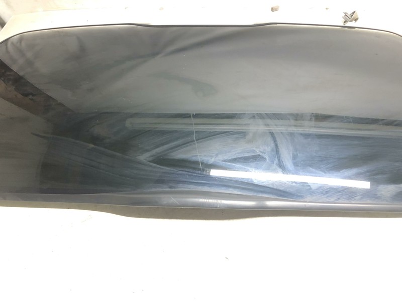 01-06 Chevrolet Suburban Rear Window Lift Glass Assembly Oem Tested