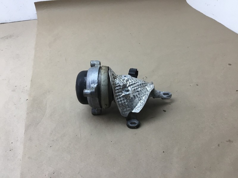 Audi A8 A8L D5 2019 3.0L Left Transmission Mount Bracket Support 19-23 :O