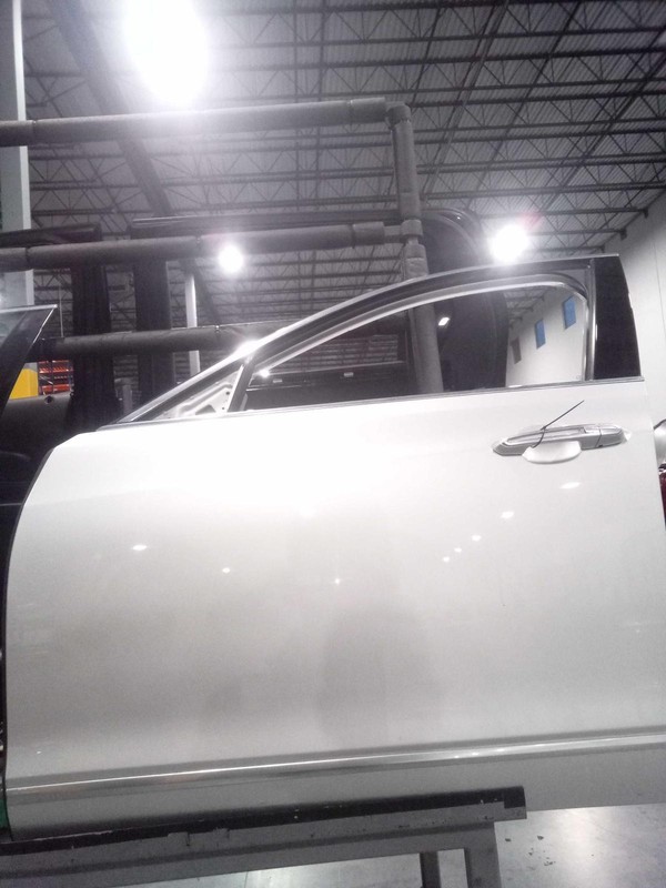 2017 Cadillac CT6 Left Door Silver OEM Used 79K Miles - Base Sedan 4DR