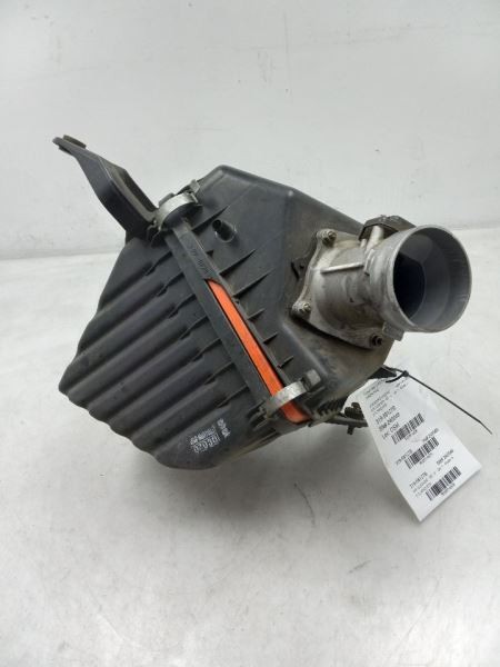 97-04 TOYOTA TACOMA BASE 2.7L RWD AT AIR CLEANER BOX