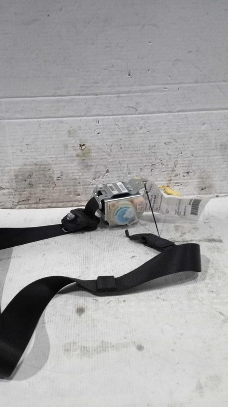 2016 Jeep Wrangler OEM White Seat Belt 4DR Used 132k Miles - NJ25-21193-519368