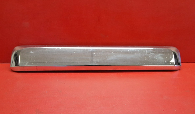 05-07 Nissan Pathfinder Liftgate Center Finish Trim Chrome Molding 90810-EA508